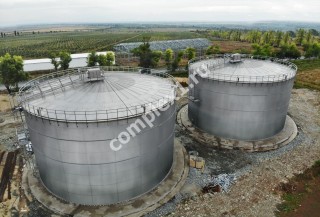 Изготовлены, доставлены на объект и смонтированы два сборных резервуара для питьевой воды объемом 3 500 м³ каждый
